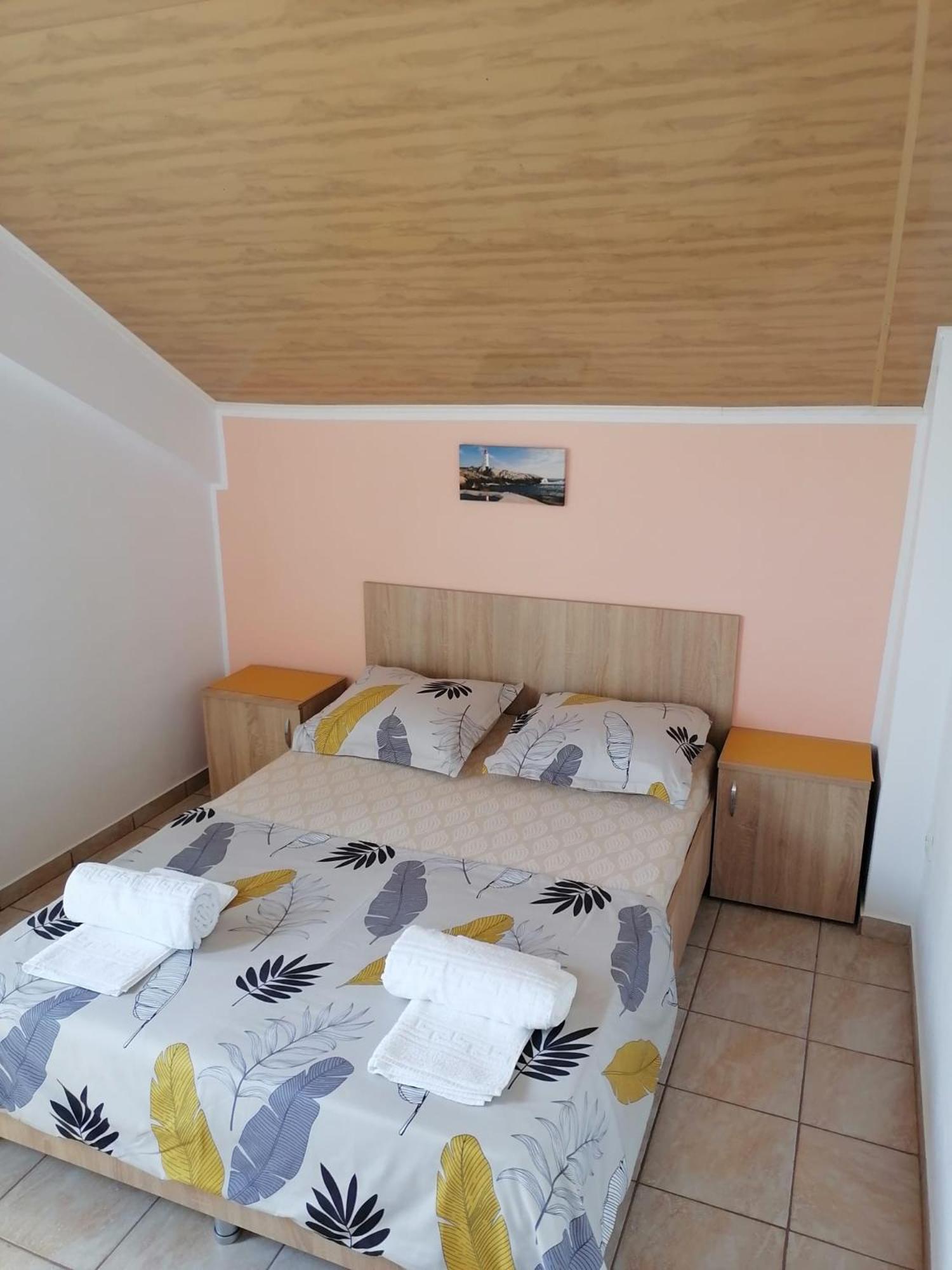 Bcm Family House Hotell Două Mai Exteriör bild